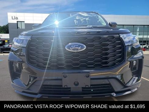 Used 2025 Ford Explorer ST-Line w/ Premium Package AWD/4WD image 2