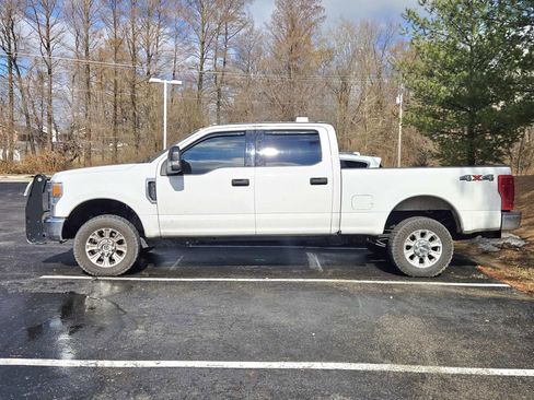 Used 2020 Ford F350 XLT image 3