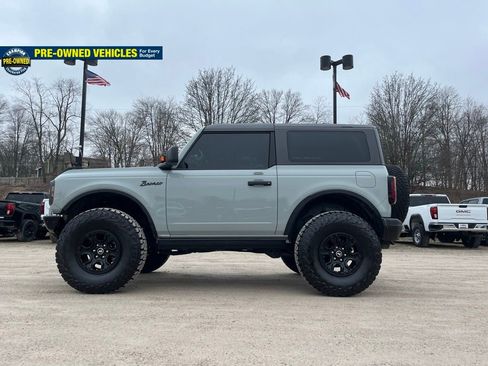 Used 2022 Ford Bronco Badlands w/ Sasquatch Package image 12