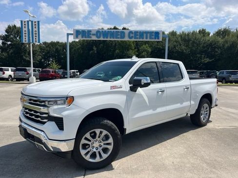 Used 2025 Chevrolet Silverado 1500 LTZ w/ LTZ Premium Package AWD/4WD image 2