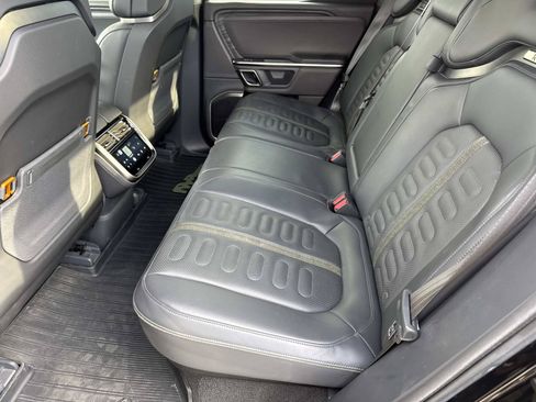 Used 2022 Rivian R1T Adventure AWD/4WD image 26