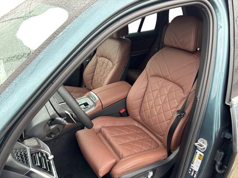 New 2026 BMW X5 xDrive40i w/ Climate Comfort Package image 22