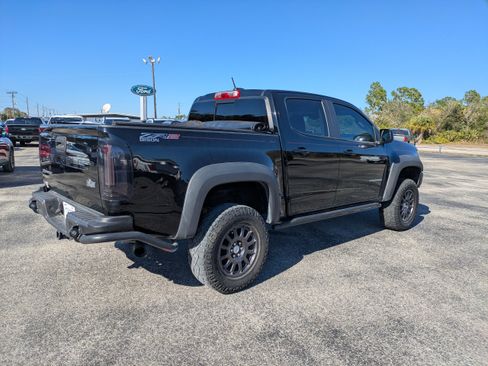 Used 2022 Chevrolet Colorado ZR2 w/ Colorado ZR2 Bison Edition AWD/4WD image 4