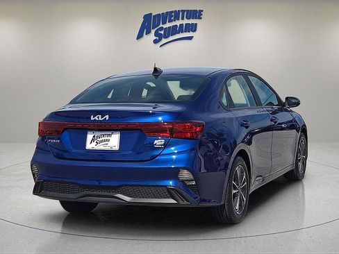 Used 2023 Kia Forte LXS w/ LXS Technology Package FWD image 6