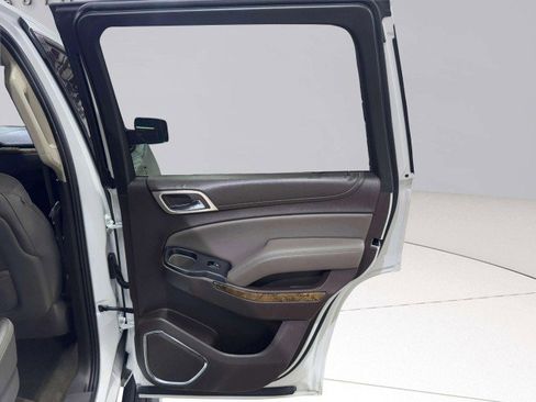 Used 2016 GMC Yukon Denali w/ Open Road Package image 42