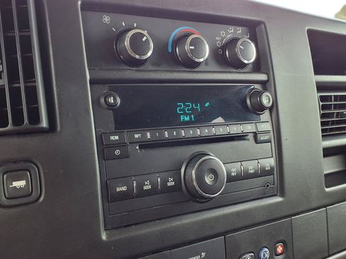 Used 2012 Chevrolet Express 3500 LT w/ LT Preferred Equipment Group RWD image 7