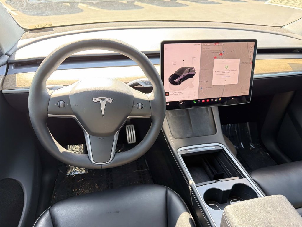 Used 2024 Tesla Model Y Performance AWD/4WD image 7