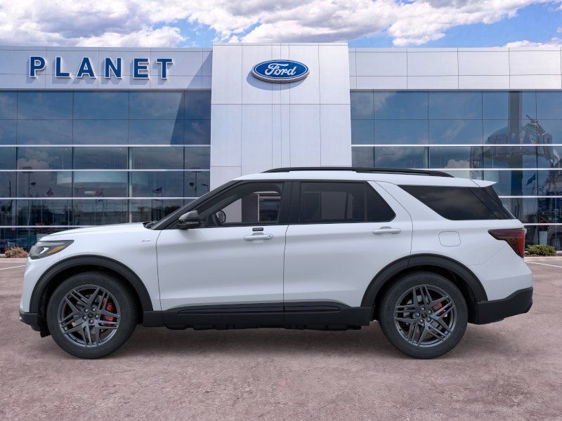 New 2026 Ford Explorer ST-Line w/ ST-Line Street Pack RWD image 3