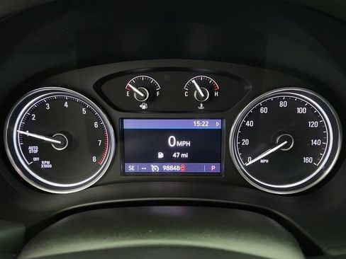 Used 2020 Buick Enclave Essence FWD image 12