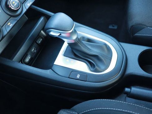 Used 2023 Kia Forte LXS image 16