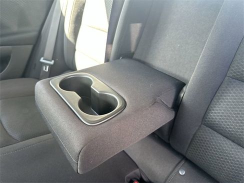 Used 2024 Chevrolet Malibu LT image 38