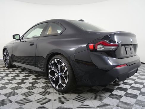 Certified 2025 BMW 230i xDrive Coupe w/ Premium Package image 5