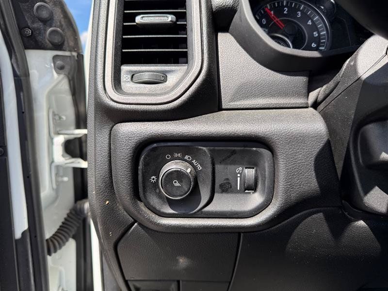 Used 2022 RAM 3500 Tradesman AWD/4WD image 31