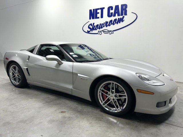 Used 2008 Chevrolet Corvette Z06 w/ Preferred Equipment Group RWD image 8