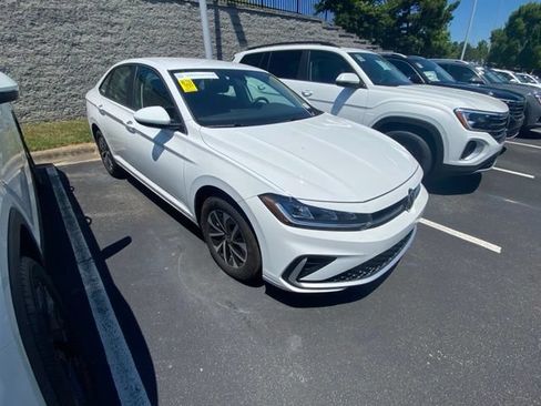 Used 2025 Volkswagen Jetta S FWD image 1