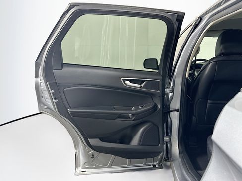 Used 2023 Ford Edge SEL image 25
