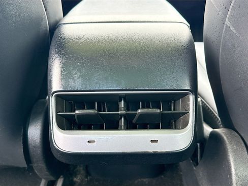 Used 2021 Tesla Model 3 Standard Range Plus RWD image 17