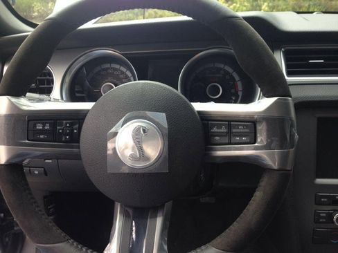 Used 2014 Ford Mustang Shelby GT500 w/ Equipment Group 821A image 20