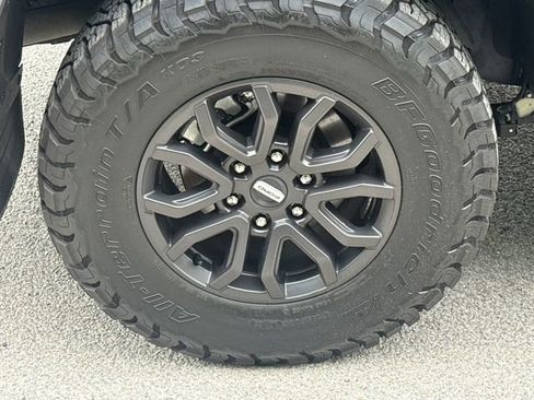 Certified 2024 Ford Ranger Raptor AWD/4WD image 9