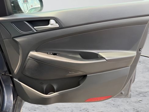 Used 2021 Hyundai Tucson Sport FWD image 37