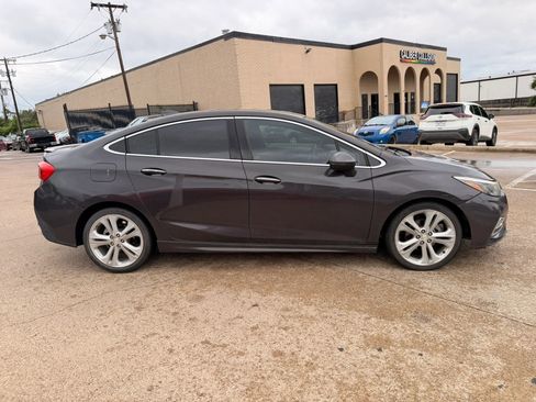 Used 2016 Chevrolet Cruze Premier image 6