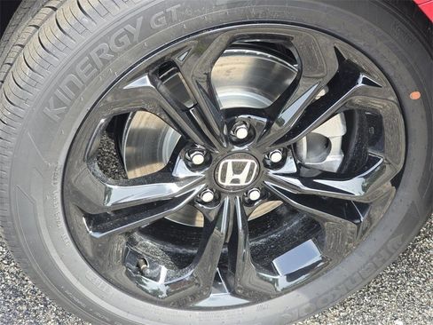 New 2025 Honda Accord SE image 10