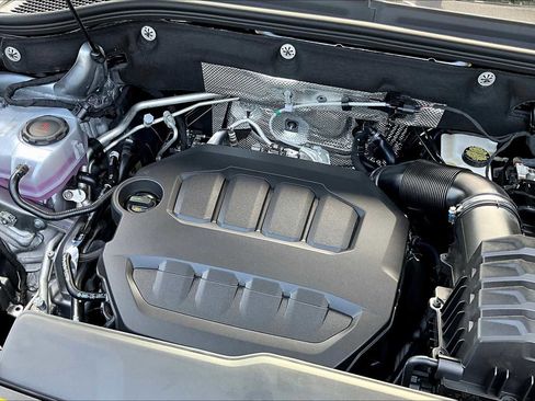 New 2026 Volkswagen Atlas SE image 17