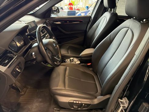 Used 2019 BMW X1 xDrive28i w/ Convenience Package AWD/4WD image 13