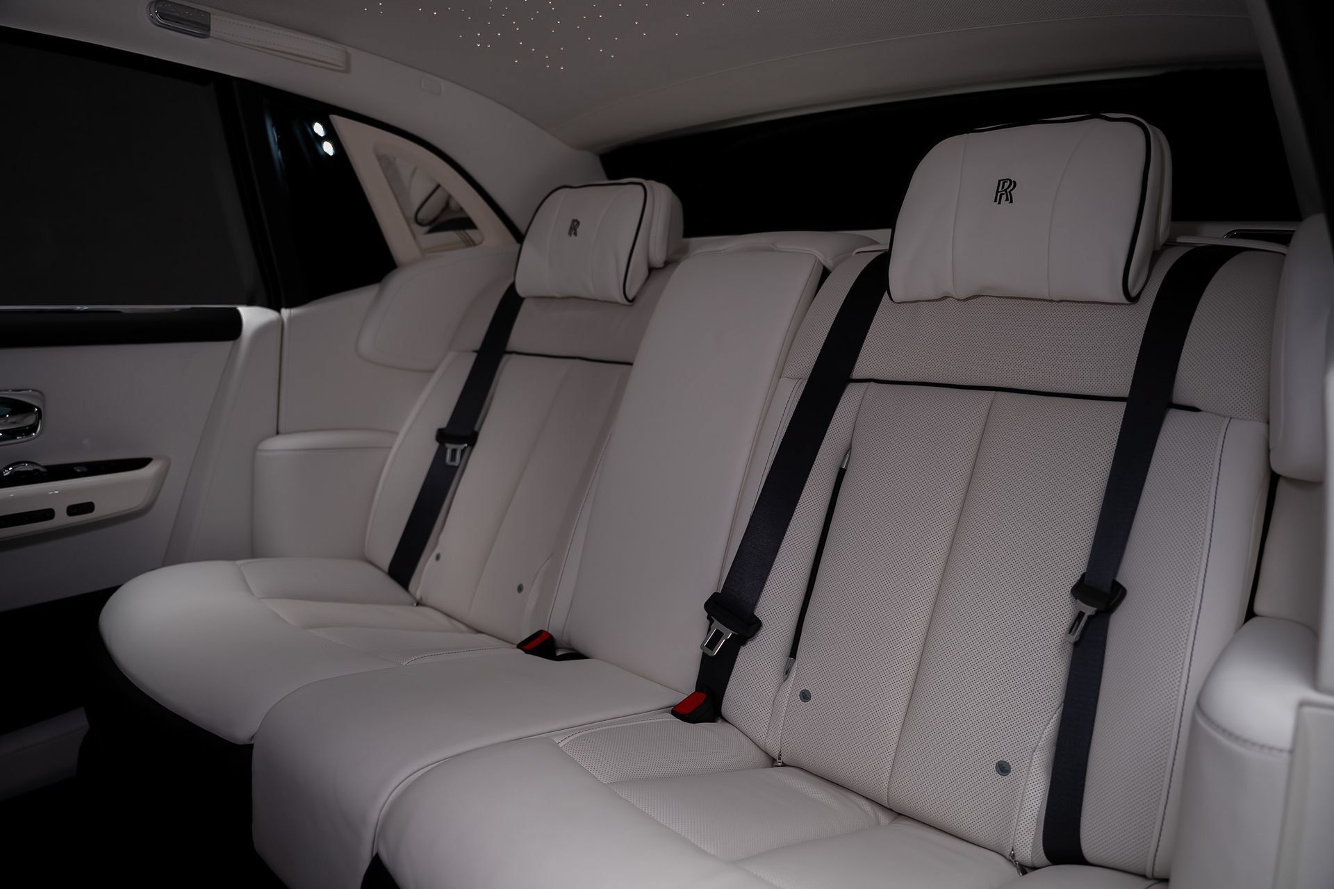 Used 2024 Rolls-Royce Phantom Extended Wheelbase RWD image 71