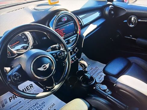 Used 2018 MINI Cooper S image 7