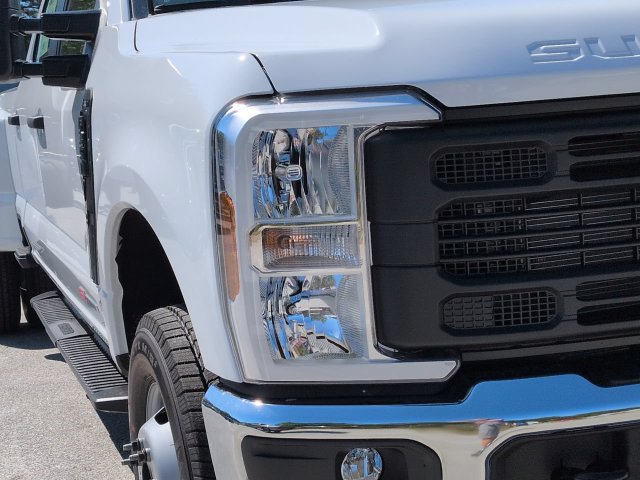 New 2027 Ford F350 XL w/ XL Chrome Package AWD/4WD image 9