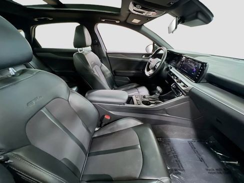 Used 2024 Kia K5 GT-Line image 28