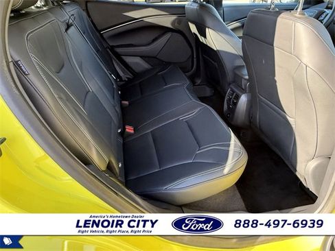 Used 2025 Ford Mustang Mach-E Premium image 15