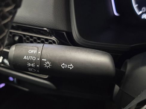 Used 2023 Honda Civic EX image 40