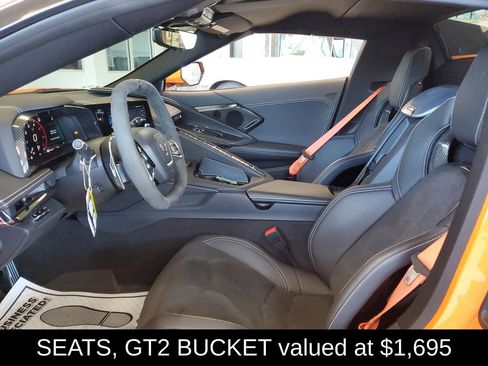 Used 2023 Chevrolet Corvette Stingray Preferred Conv w/ Stealth Interior Trim Package image 6