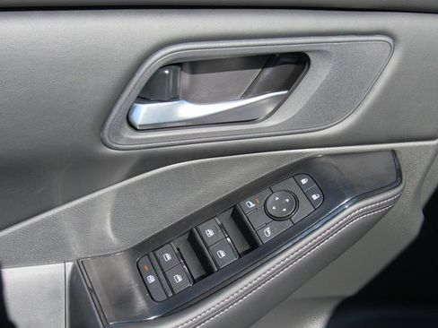 New 2026 Nissan Rogue SV image 11