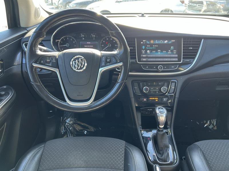 Used 2019 Buick Encore Sport Touring FWD image 11