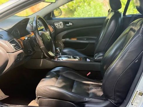 Used 2008 Jaguar XK Coupe image 9