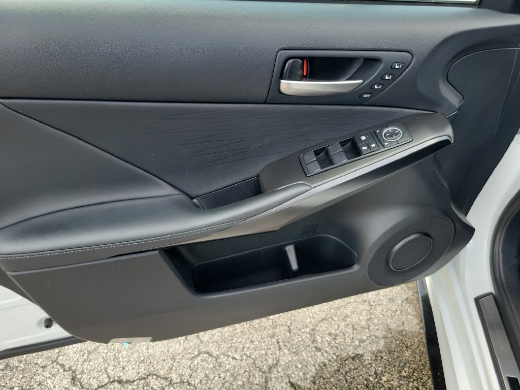 Used 2024 Lexus IS 350 F Sport w/ Navigation Package RWD image 20