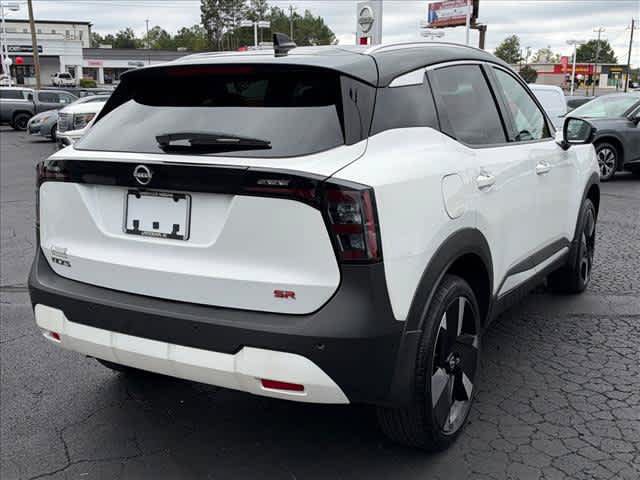 Used 2026 Nissan Kicks SR FWD image 3