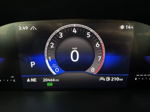 Used 2024 Volkswagen Taos SE image 31