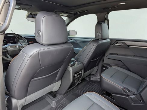 New 2026 GMC Acadia AT4 w/ Super Cruise Package image 14