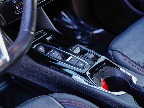 Used 2023 Chevrolet Bolt EUV Premier w/ Redline Edition image 23