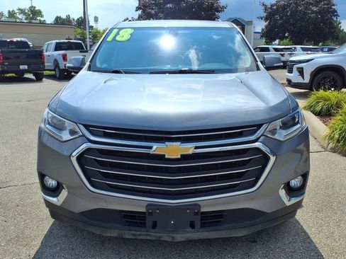 Used 2018 Chevrolet Traverse LT w/ LPO, Floor Liner Package image 2