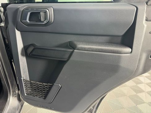 Used 2025 Ford Bronco Big Bend image 27