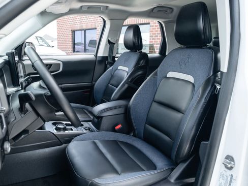 Used 2025 Ford Bronco Sport Outer Banks w/ Outer Banks Tech Package+ AWD/4WD image 18