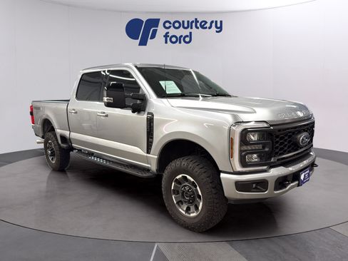 Certified 2024 Ford F250 Lariat w/ Tremor Off-Road Package AWD/4WD image 1