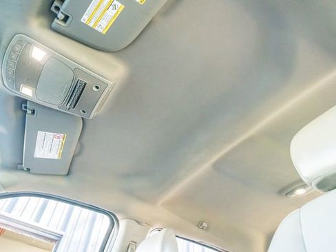 Used 2022 Ford F250 XL w/ Power Equipment Group image 20