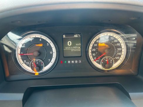 Used 2017 RAM 1500 Classic SLT image 5