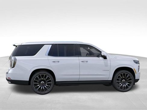 New 2026 Chevrolet Tahoe High Country AWD/4WD image 5